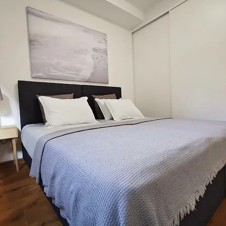 아파트 Luna Deluxe Center & Free Parking 사라예보