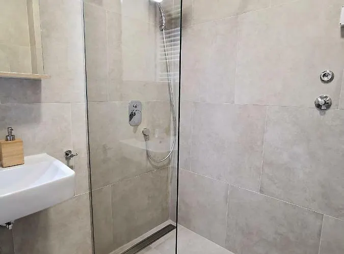 شقة Luna Deluxe Center & Free Parking *